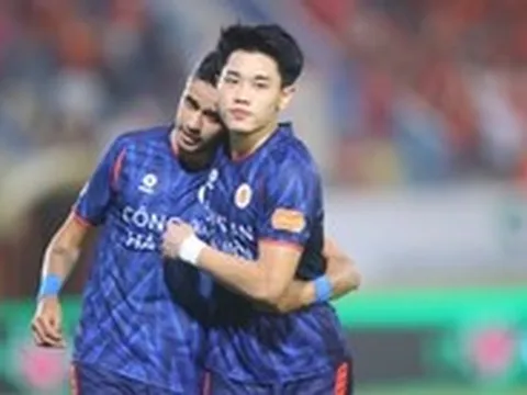 Học trò đồng loạt "nổ súng", HLV Kim Sang-sik mở cờ trong bụng