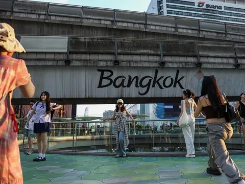 Siết visa có thực sự giúp Thái Lan cứu ngành du lịch?