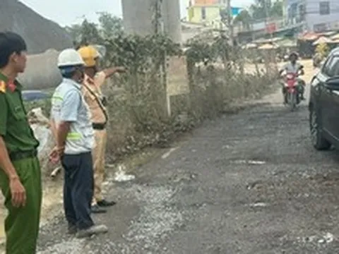 CSGT TPHCM xử phạt Ban Giao thông do vi phạm trên đường Nguyễn Xiển
