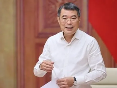 Thủ tướng Lê Minh Hưng chỉ đạo Bộ Nội vụ về cải cách chính sách tiền lương