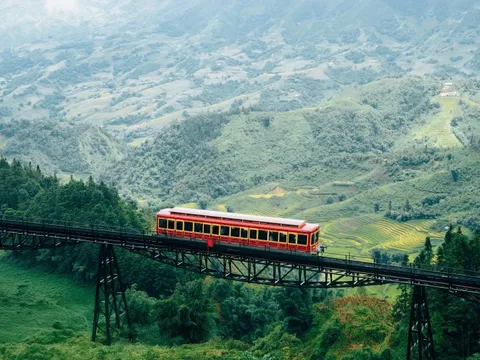 Một điểm đến ở Việt Nam bất ngờ được báo Hàn và Thái Lan 'săn đón'