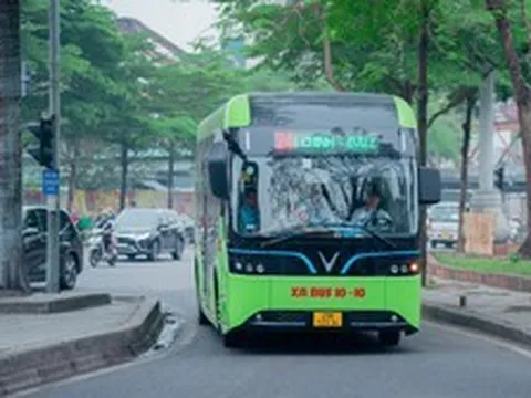 Thông báo quan trọng tới tất cả người dân đi xe buýt ở Hà Nội