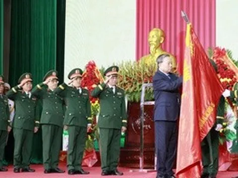 Tổng Bí thư, Chủ tịch nước Tô Lâm trao danh hiệu Anh hùng Lực lượng Vũ trang nhân dân cho Quân khu 5