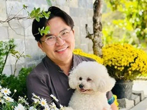 Nam MC "hot" trên các gameshow truyền hình, tuổi trung niên vẫn độc thân, chăm chỉ làm việc thiện