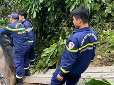 Thông tin mới vụ xe khách lao xuống vực sâu 100 m, nhiều người thương vong