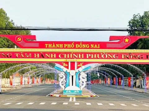 Không khí phấn khởi tại các phường mới ở Đồng Nai trong ngày 30/4