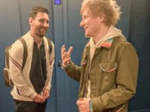 3 phút xấu hổ nhất đời Ed Sheeran: Tuôn đủ lời hoa mỹ trước Messi nhưng nhận ra GOAT không nói tiếng Anh