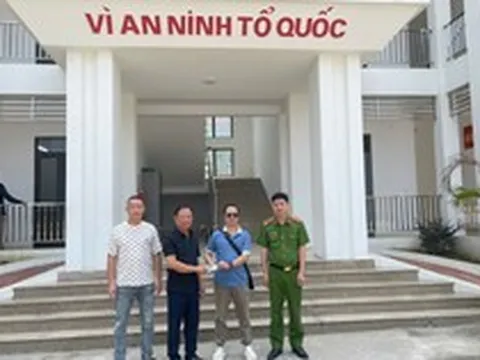Người đàn ông SN 1987 chuyển khoản thành công 250 triệu đồng, bên nhận tiền kiểm tra tài khoản sau đó lập tức trình báo công an