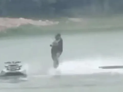 Chính quyền địa phương nói gì về sự cố flyboard?
