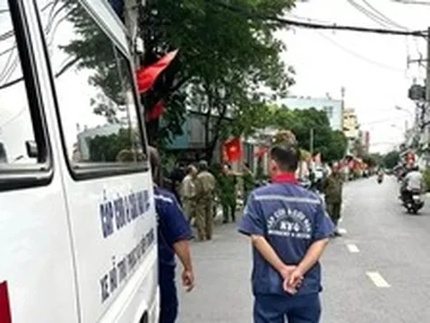 Phát hiện người đàn ông tử vong dưới cao ốc ở TPHCM