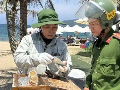 Người bán kem 100.000 đồng ở Nha Trang phủ nhận chặt chém