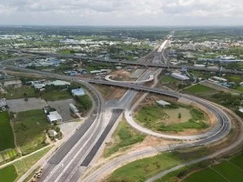 Thành ủy TPHCM: Siết quản lý vật liệu xây dựng, xử nghiêm đầu cơ găm hàng