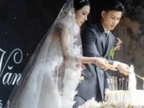 Hết cửa "chê" cô dâu của Văn Thanh, người thân tung ảnh đẹp không tì vết giúp lấy lại phong độ "nữ thần phòng gym"