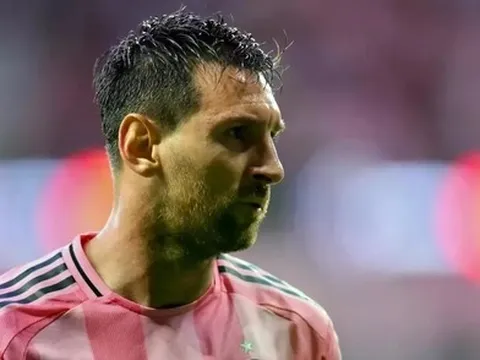 Messi bỏ dở trận đấu vì chấn thương, tuyển Argentina lo sốt vó trước thềm World Cup