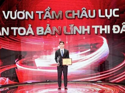 Khuất Văn Khang lọt top 10 gương mặt xuất sắc nhất Viettel toàn cầu