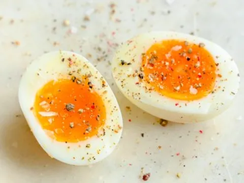 Luộc trứng cút lòng đào bao nhiêu phút? Cách luộc trứng cút lòng đào