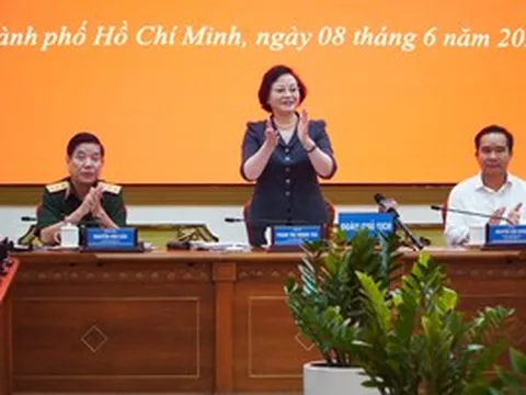 Phó Thủ tướng Phạm Thị Thanh Trà chủ trì hội thảo về mộ liệt sĩ tập thể tại Công viên Lê Thị Riêng