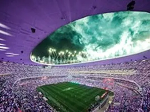 Sân vận động đầu tiên trong lịch sử 3 lần khai mạc World Cup có gì đặc biệt?