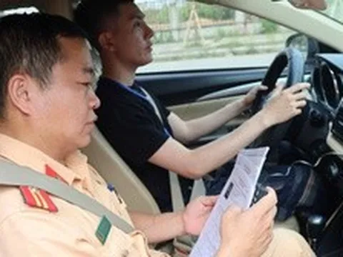 Bộ Công an đề xuất tăng câu hỏi lý thuyết và thời gian thi sát hạch lái xe