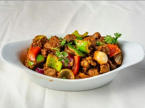 Cách làm bò sốt tiêu đen mềm mọng, thơm ngon như ngoài hàng