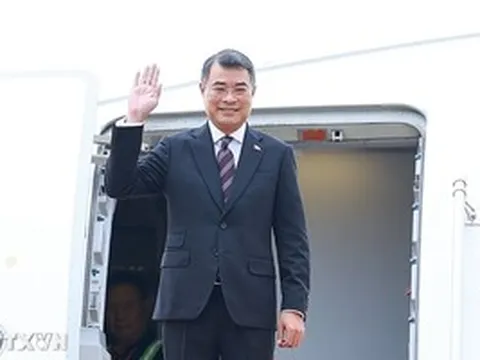 Thủ tướng Lê Minh Hưng lên đường công tác tại Nga