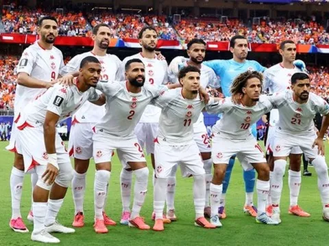 Báo Anh: Hàng loạt cầu thủ dự World Cup 2026 dính doping, nghi do ăn thịt