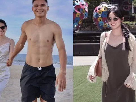 Cô gái cưới "cầu thủ nghèo nhất Việt Nam", hiện tại đổi đời, khoe dáng nuột nà khi sang Malaysia cổ vũ ĐT Việt Nam