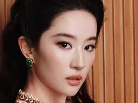 Lưu Diệc Phi bị chỉ trích trịch thượng
