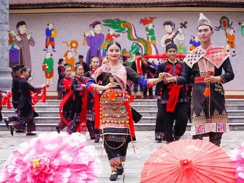 “Xuyên Việt” khám phá tinh hoa lễ hội ba miền tại VinWonders Nam Hội An