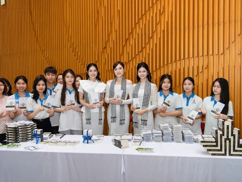 Hành trình Từ Trái Tim khơi dậy tinh thần lập thân, khởi nghiệp cho sinh viên