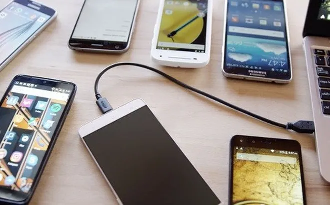 Cảnh báo nóng đến người dùng điện thoại Android đời cũ: Kiểm tra ngay để không bị hack