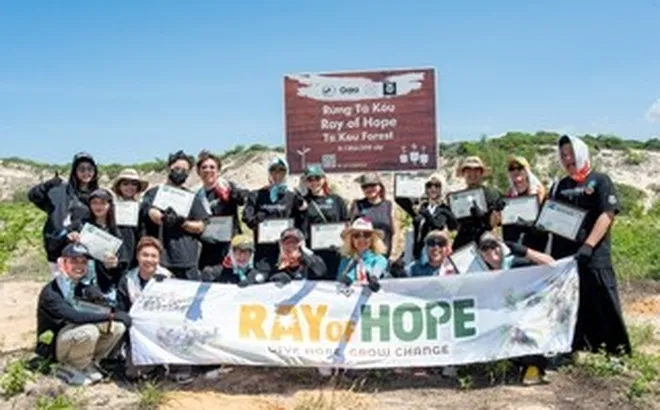 Hành trình Ray Of Hope: B Ray và đồng nghiệp lan tỏa những điều tử tế