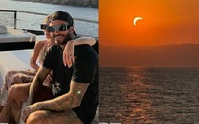 Vợ chồng David Beckham và Victoria hạnh phúc cùng ngắm nhật thực trên du thuyền hơn 560 tỷ đồng