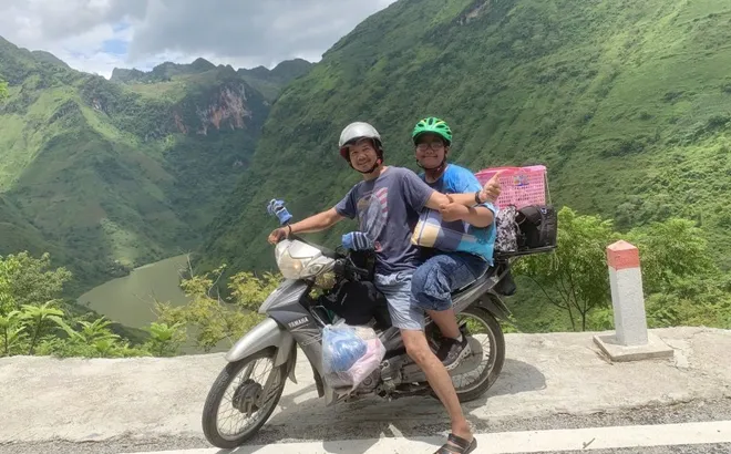 Tôi đưa con trai 11 tuổi phượt 2.000 km từ Cần Thơ đến Hà Giang